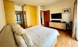 The Berth By The Cove (D4), Condominium #607049891